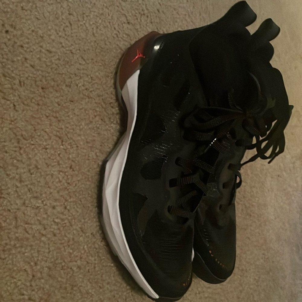 Jordan 37’s